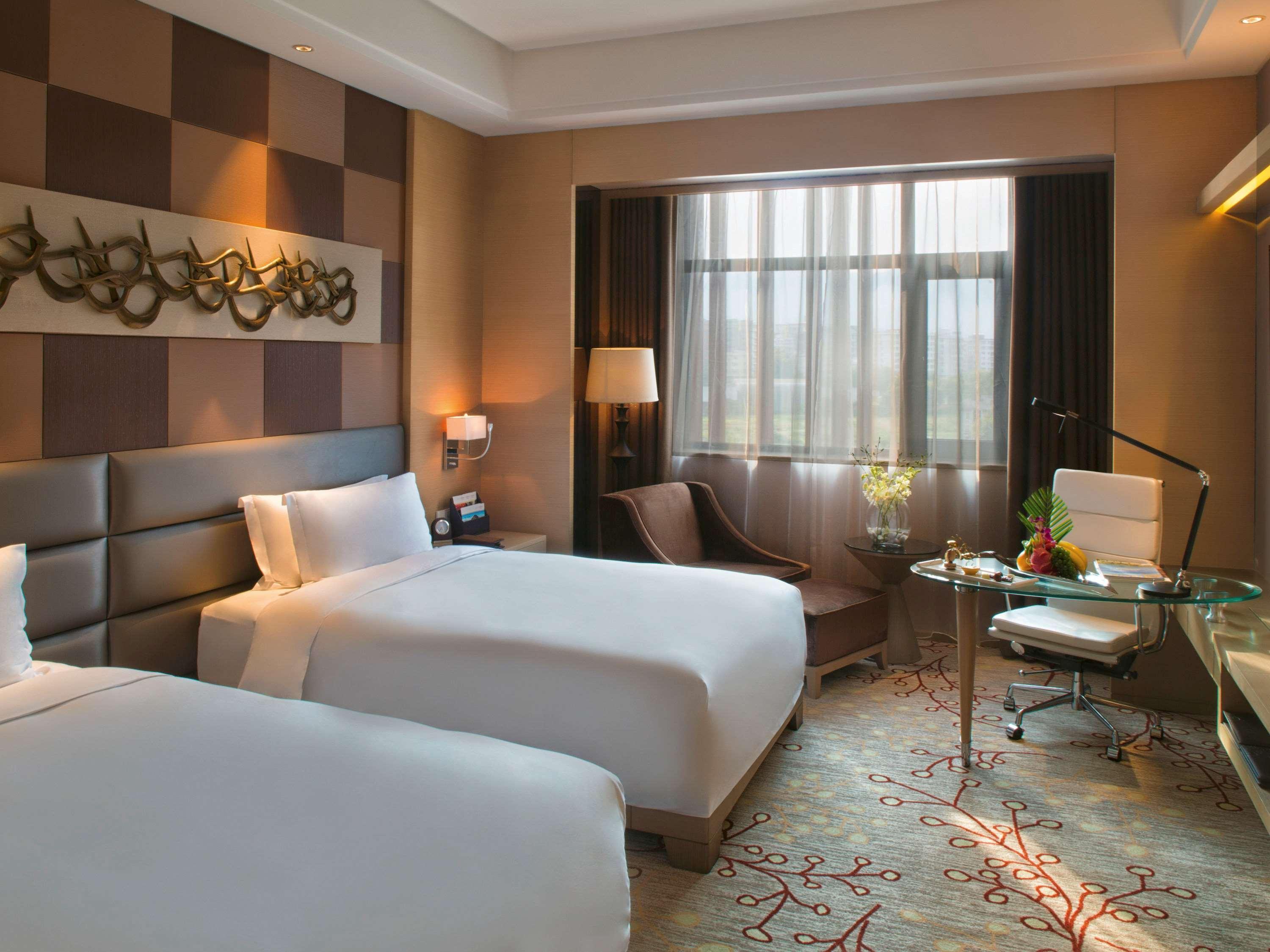Movenpick Hotel Enshi Exterior photo