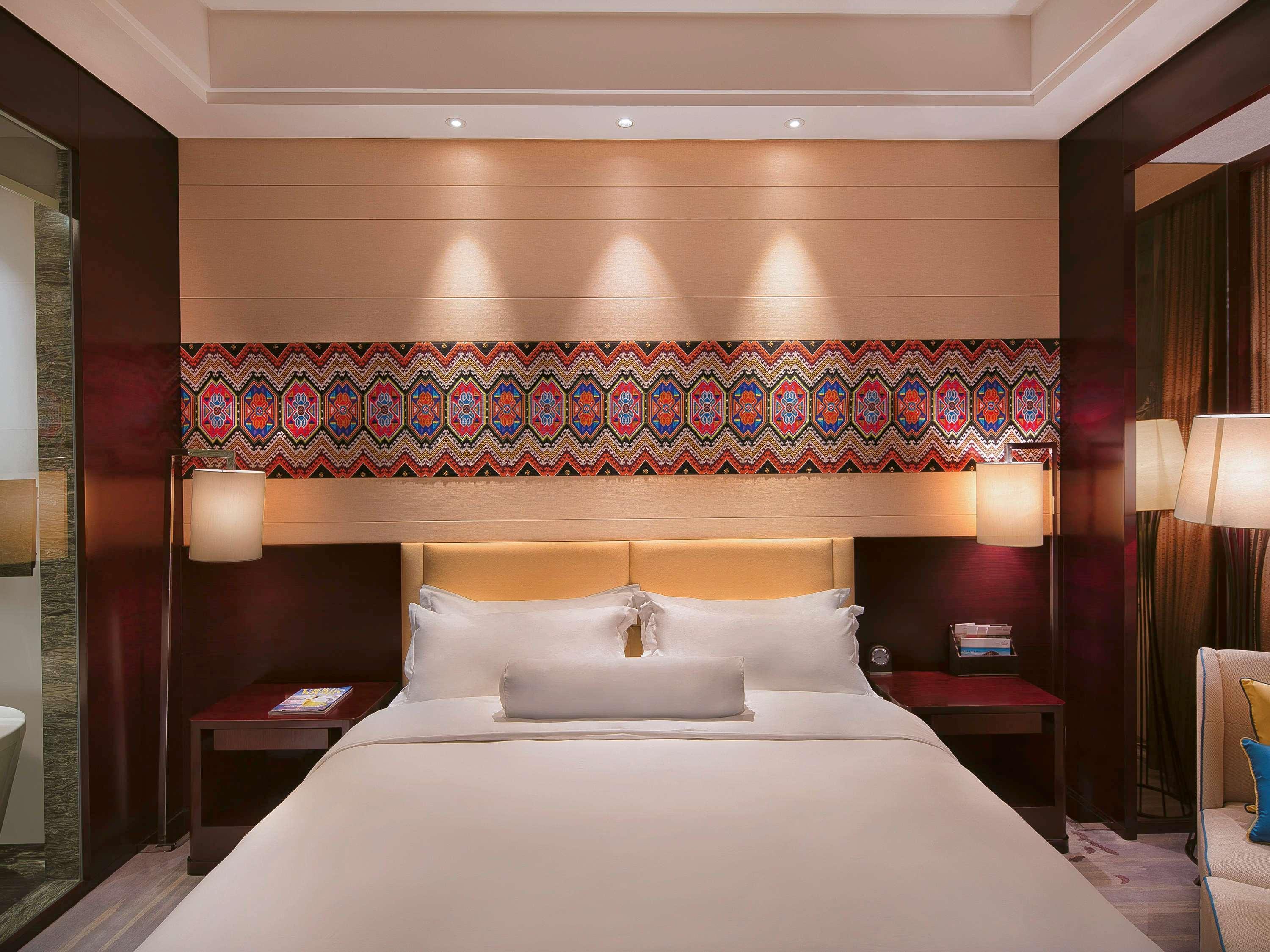 Movenpick Hotel Enshi Exterior photo